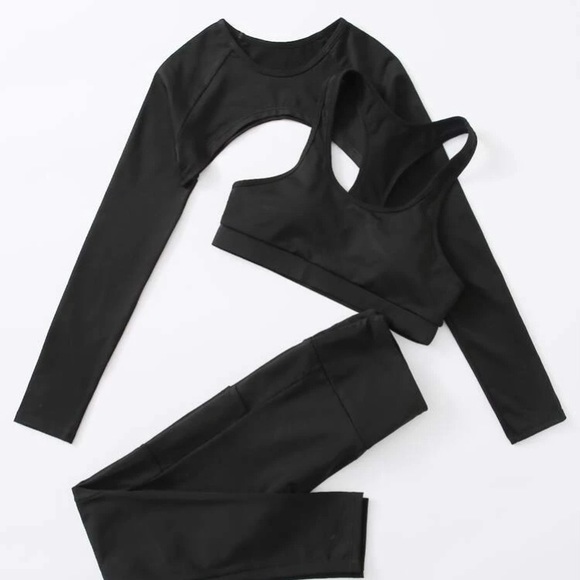 Brand new, unworn, cute 3 piece workout gear - Picture 1 of 3